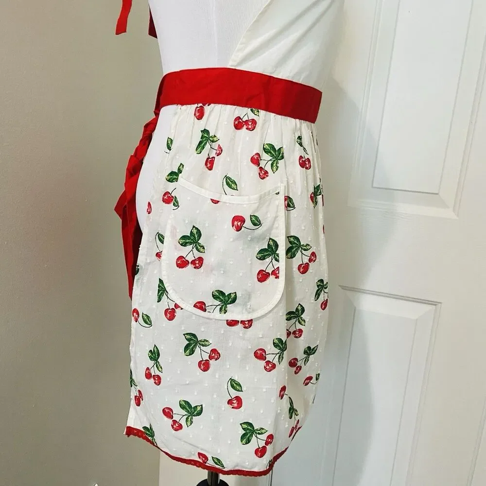 Sur La Table Vintage Cherry Kitchen Apron Pockets Pin Up